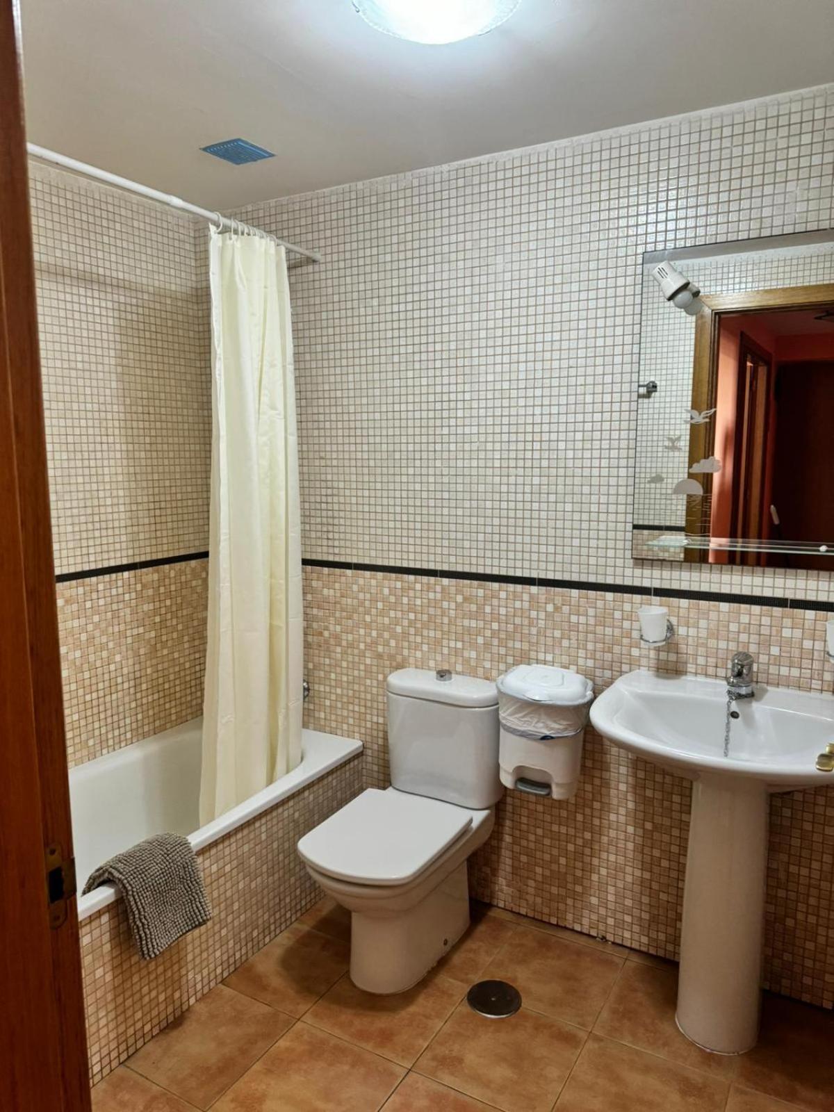 קורלחו Bellacasa 57 Royal Park Village מראה חיצוני תמונה